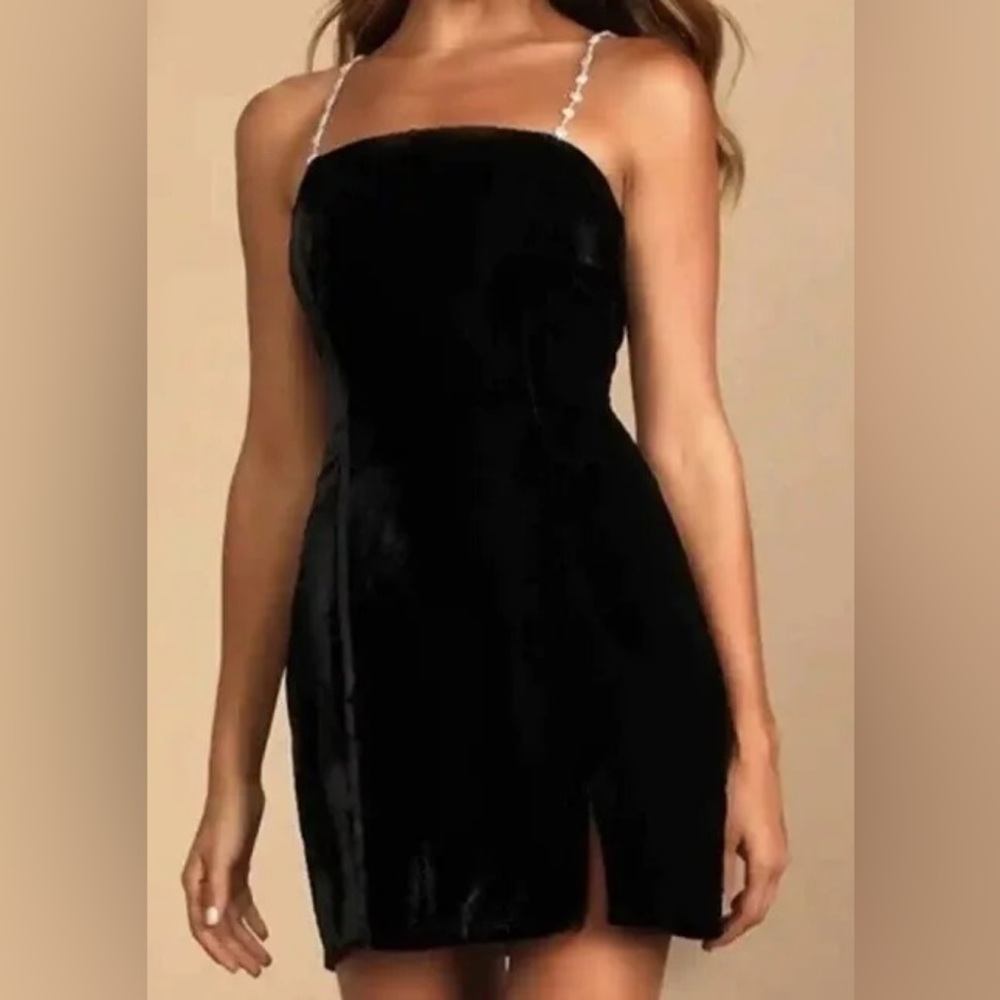 NWT house of harlow 1960 velvet mini dress with rhinestone straps size medium